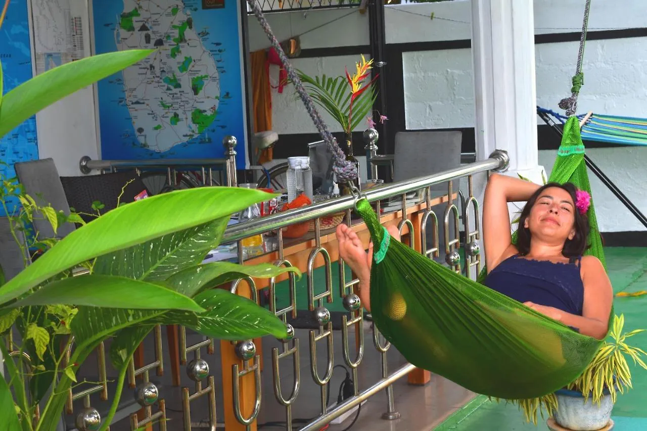Hostel Chill Space Negombo Sri Lanka